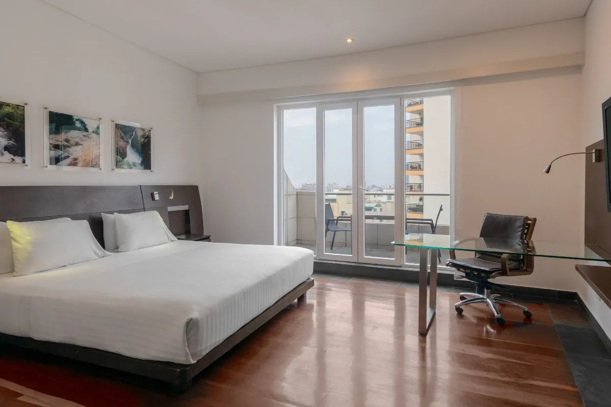 Luxury King Suite Spiwak Chipichape Cali Luxury King Suite Spiwak Chipichape Cali