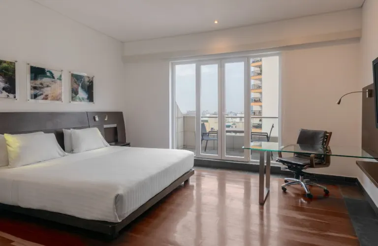 Luxury King Suite Spiwak Chipichape Cali Luxury King Suite Spiwak Chipichape Cali