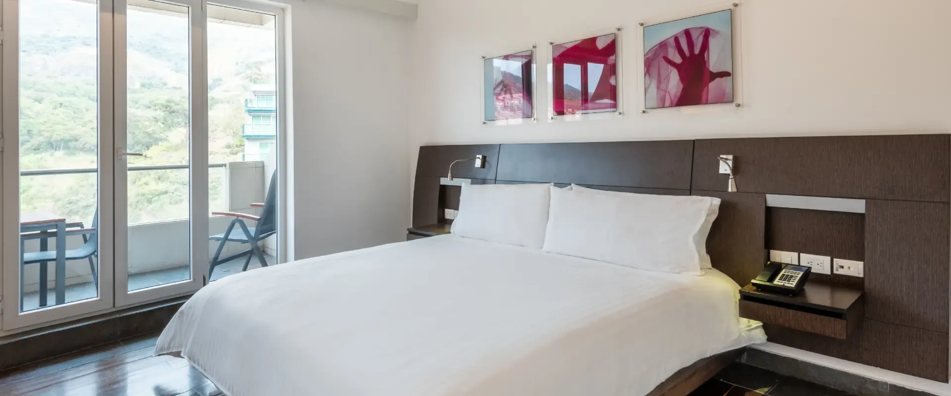 Luxury King con Balcón Suite Spiwak Chipichape Cali Luxury King con Balcón Suite Spiwak Chipichape Cali