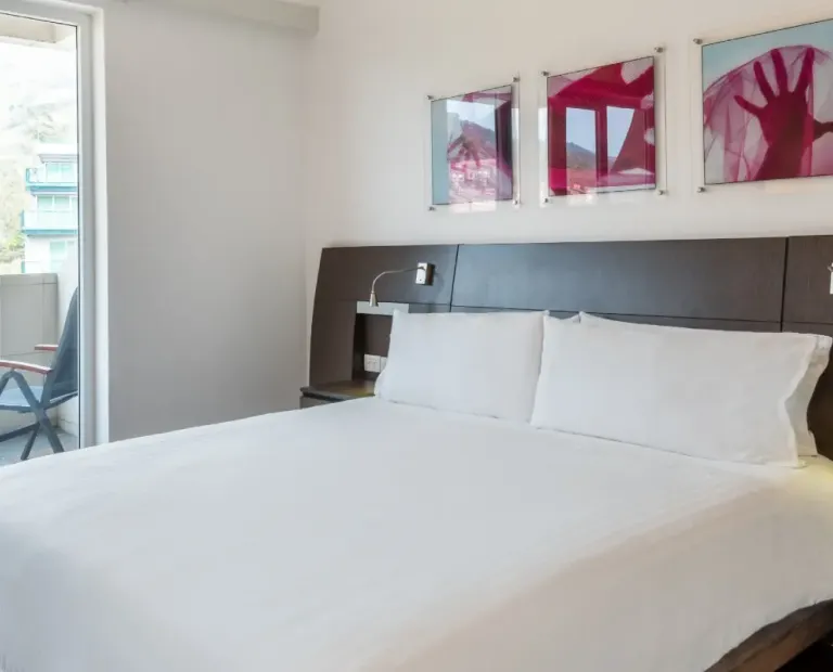 Luxury King con Balcón Suite Spiwak Chipichape Cali Luxury King con Balcón Suite Spiwak Chipichape Cali