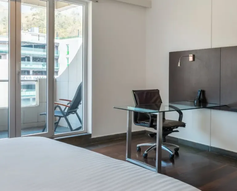 Luxury King con Balcón Suite Spiwak Chipichape Cali Luxury King con Balcón Suite Spiwak Chipichape Cali