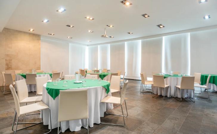 Salón Hacienda Pichichí Hoteles Spiwak Salón Hacienda Pichichí Hoteles Spiwak